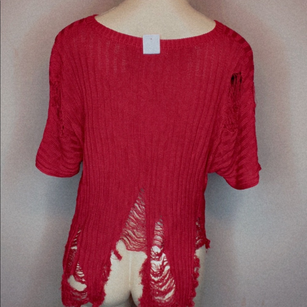 Distressed - Picture 3 of 4